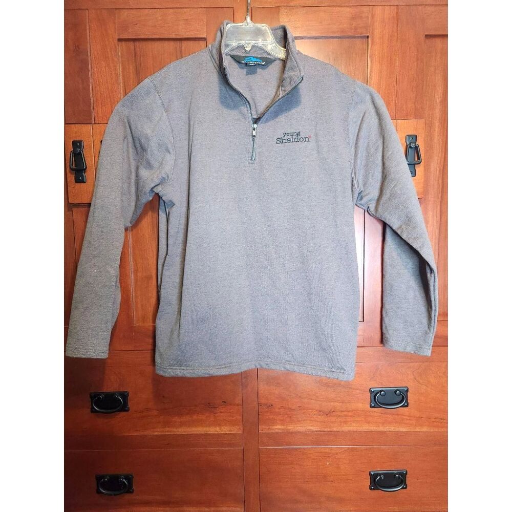 Young Sheldon TV Series Season 4 Grey Pullover Crew Gift Size Large Super Rare!